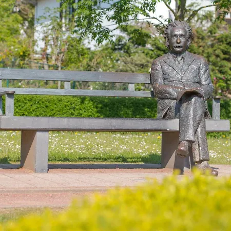 Rodenbach But Quiet By Interhome *